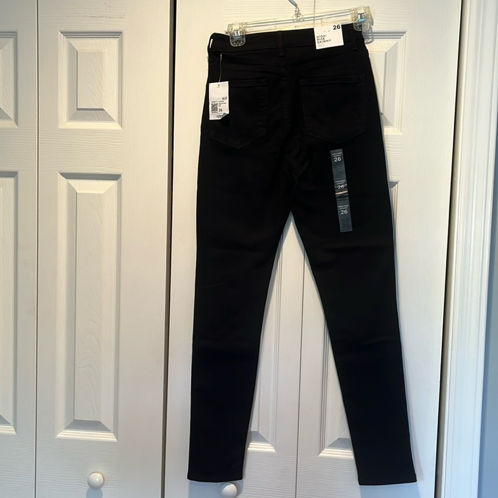 New forever 21 skinny jeans
